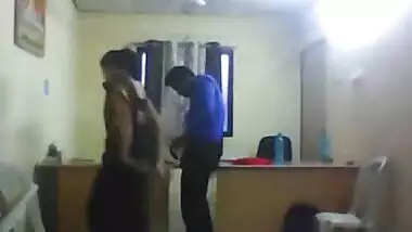 Chennai teacher hot sex with staff in office room