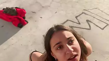 Public Face fucking chesty Desi in Malibu and...