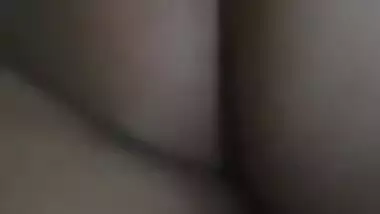 Man turns on looking at Desi's big XXX buns and starts filming them