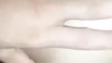 BF fucks his Hijabi GF’s pussy in a Pakistani sex video