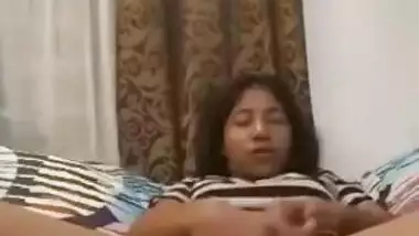 Cute Desi Girl Fingaring