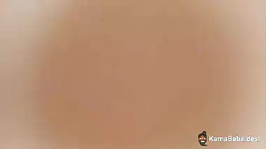 Chubby wife enjoys passionate sex in an Indian sex video