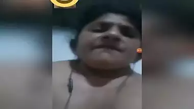 Today Exclusive-lankan Bhabhi Showing Her Boobs And Wet Pussy To Lover On Video Call Part 2