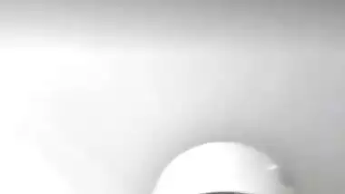 Naughty Desi girl showing her black ass hole