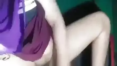 Bangladeshi Beautiful Horny Village Bhabi Masturbating With Torchlight