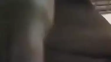 Desi girl willingly exposes XXX charms on camera and masturbates pussy