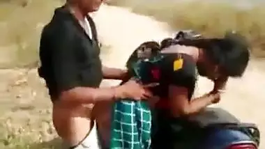 Teen caught having outdoor fun with lover near motorcycle in Desi mms clip