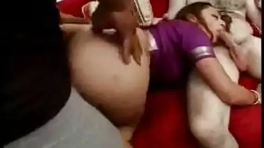 She is HOT Wish she had shaved both her armpits...