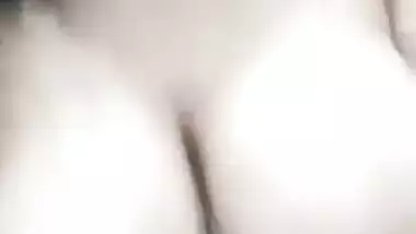 Horny Paki Bhabhi Shows Her Boobs