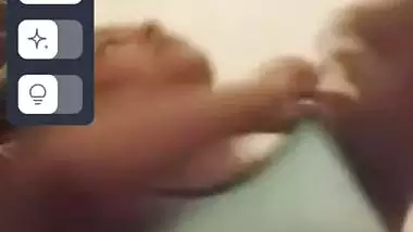 Tamil girl smoking with boobs show on video call sex
