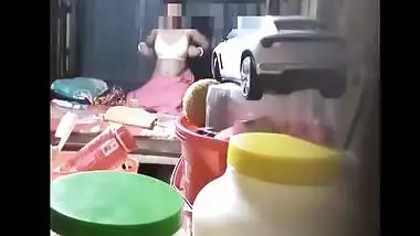 Desi Village Aunty Show Her Big Boobs And Body