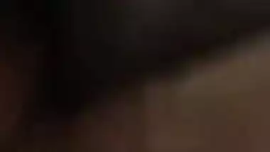 Meri maa dark dick se chudwate hue