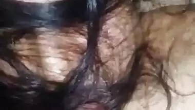 Desi Hot wife pussy fingered by sextoy and hubby’s cock sucking