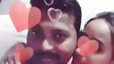 Desi cute lover very hot kiss