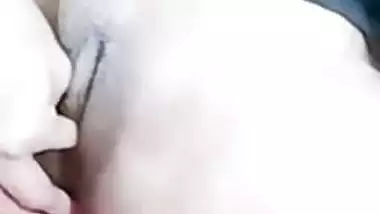 Hijab girl shows pussy and ass on viral live video call