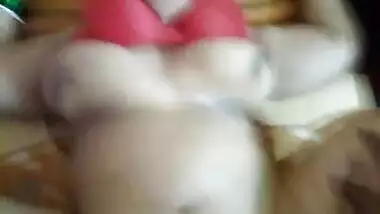 Desi babe hot blowjob