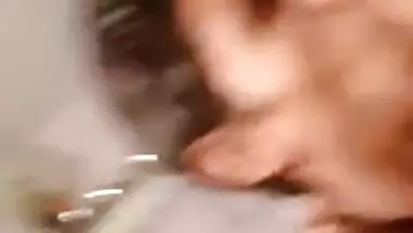 Desi MILF demonstrates XXX pussy to horny stud who fucks it standing up