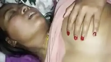 Desi village bhabhi fucking vdo