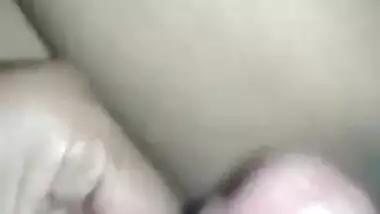Painful tight pussy fucking Desi MMS video